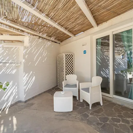 Angolo Mare & Apart-hotel 4*